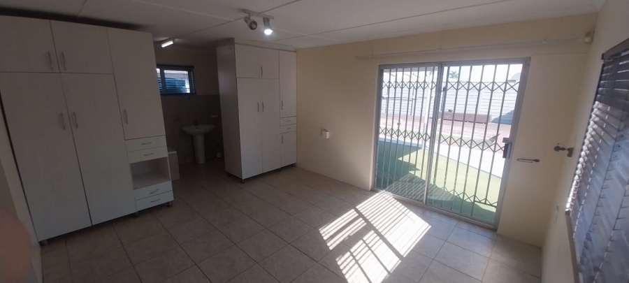 4 Bedroom Property for Sale in Gonubie Eastern Cape